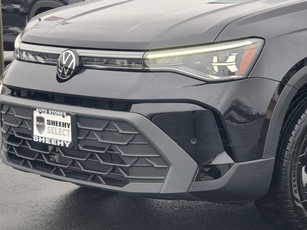 2025 Volkswagen Taos 1.5T SE Black