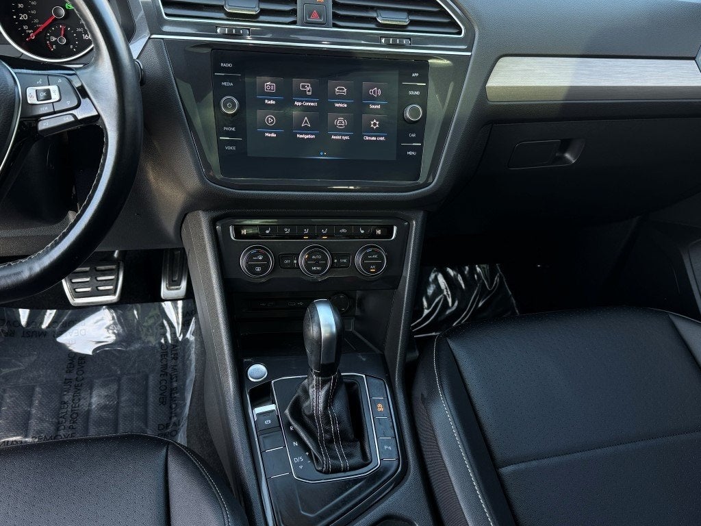 2021 Volkswagen Tiguan 2.0T SE R-Line Black