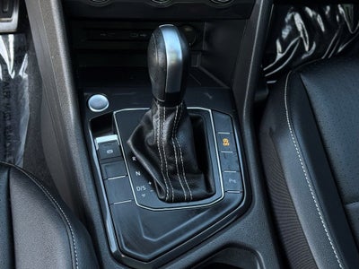 2021 Volkswagen Tiguan 2.0T SE R-Line Black