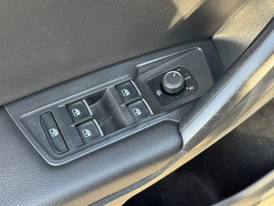 2021 Volkswagen Tiguan 2.0T SE R-Line Black