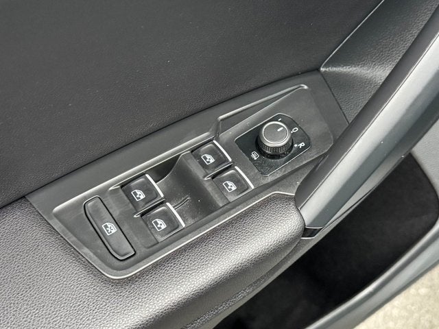 2019 Volkswagen Tiguan 2.0T SE