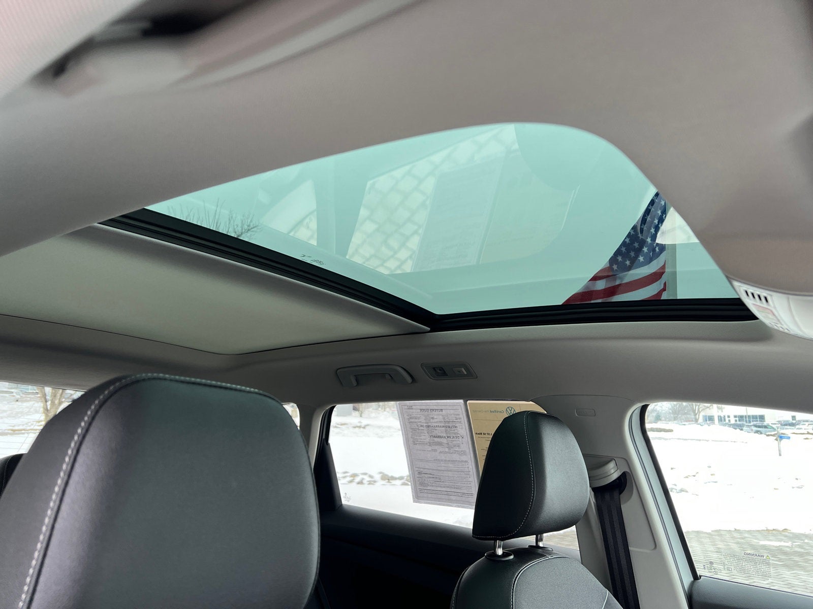 2025 Volkswagen Taos 1.5T SE Black