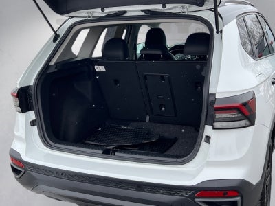 2025 Volkswagen Taos 1.5T SE Black