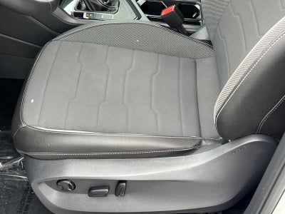 2025 Volkswagen Taos 1.5T SE Black