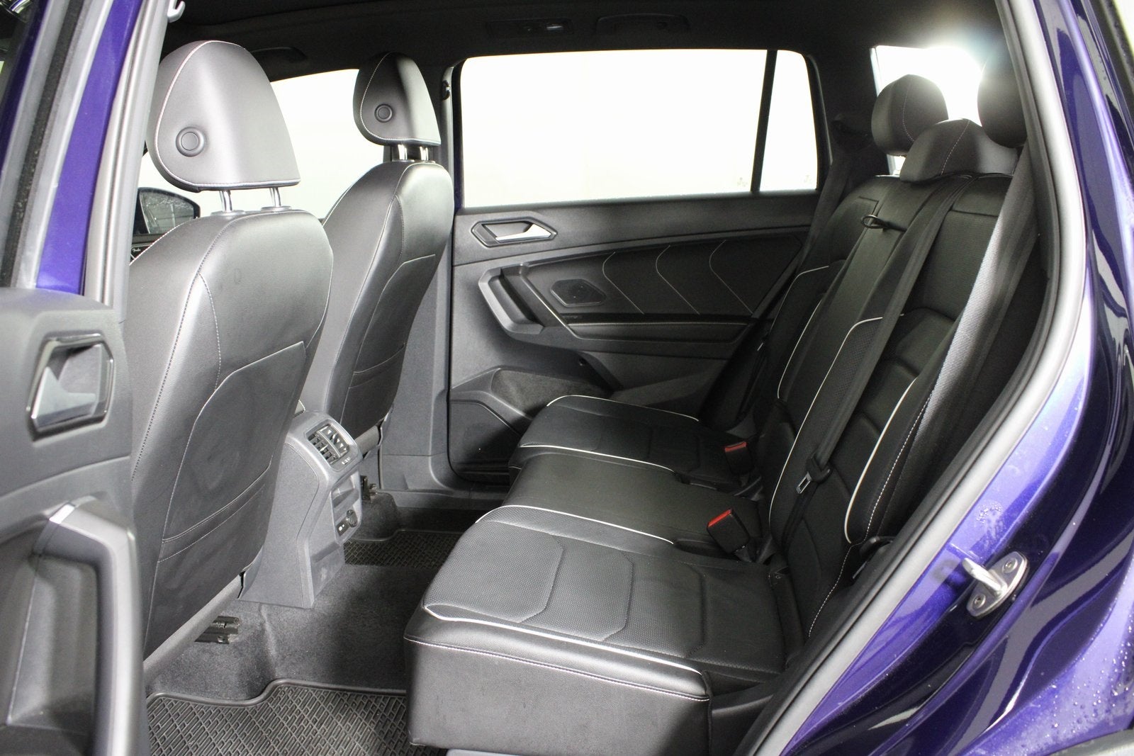 2022 Volkswagen Tiguan 2.0T SEL R-Line