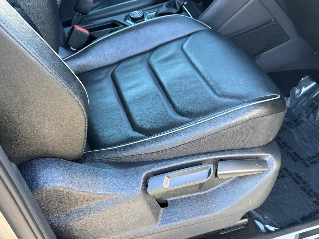 2018 Volkswagen Tiguan 2.0T SEL Premium 4Motion