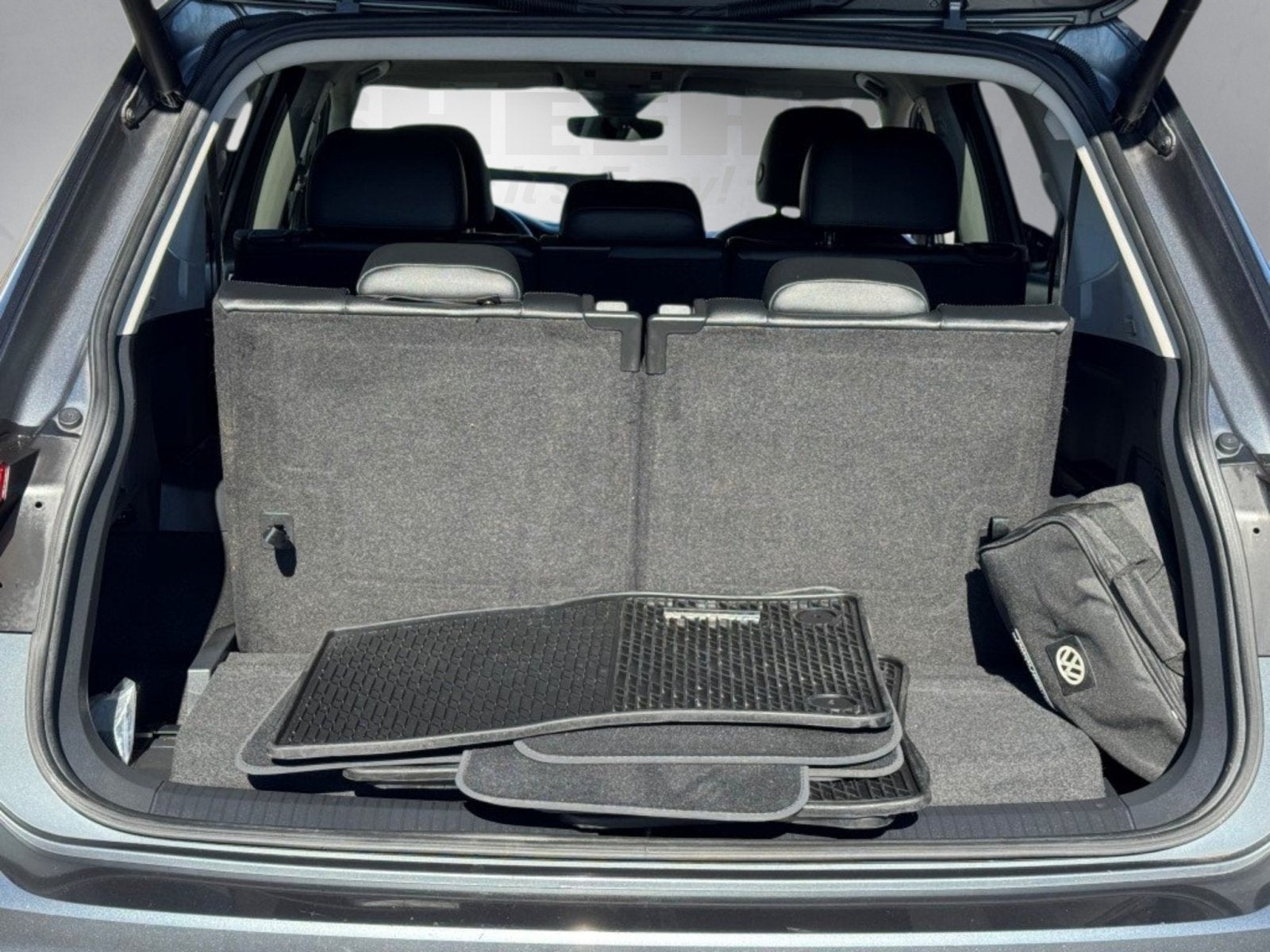 2018 Volkswagen Tiguan 2.0T SEL Premium 4Motion