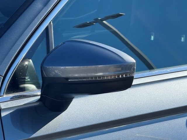 2018 Volkswagen Tiguan 2.0T SEL Premium 4Motion