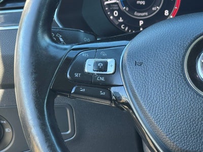 2018 Volkswagen Tiguan 2.0T SEL Premium 4Motion