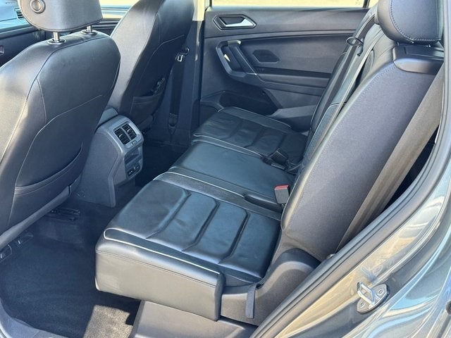 2018 Volkswagen Tiguan 2.0T SEL Premium 4Motion