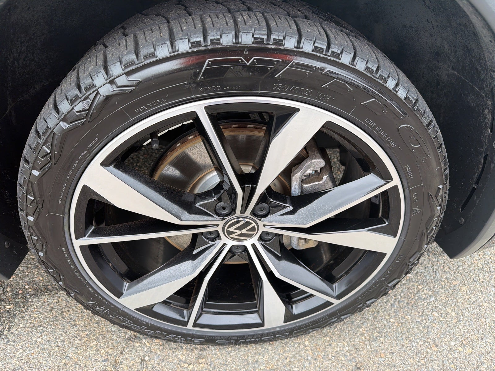 2022 Volkswagen Tiguan 2.0T SEL R-Line