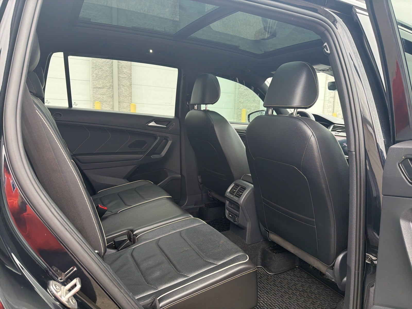 2022 Volkswagen Tiguan 2.0T SEL R-Line