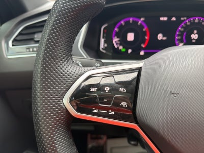 2022 Volkswagen Tiguan 2.0T SEL R-Line