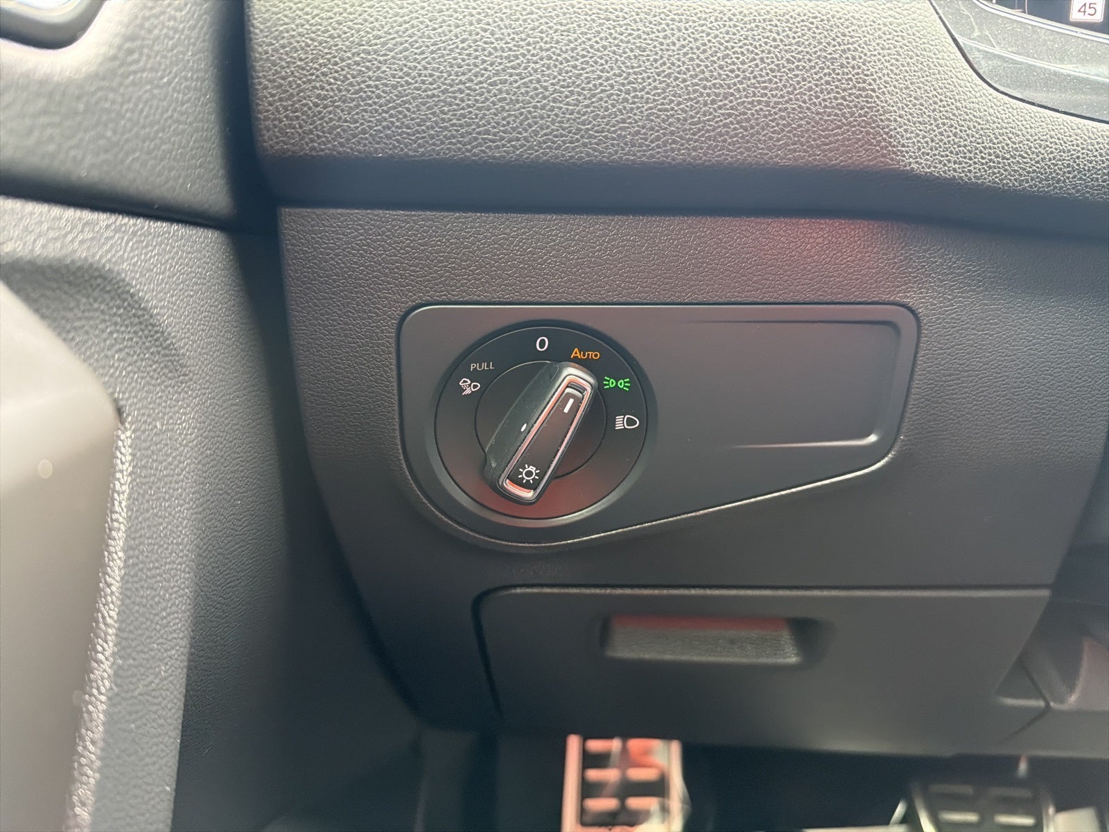 2022 Volkswagen Tiguan 2.0T SEL R-Line