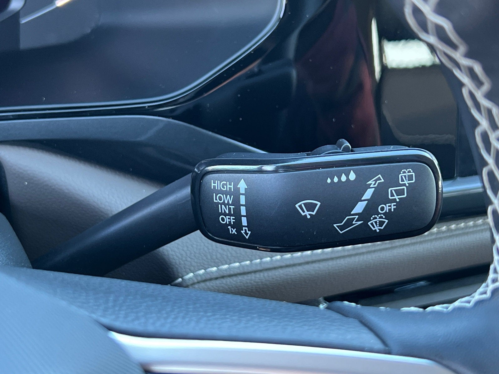 2024 Volkswagen Taos 1.5T SEL