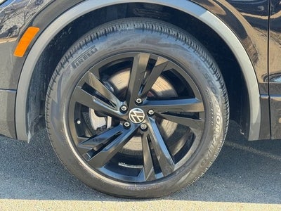 2023 Volkswagen Tiguan 2.0T SE R-Line Black