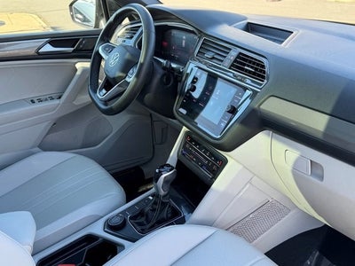 2023 Volkswagen Tiguan 2.0T SE R-Line Black