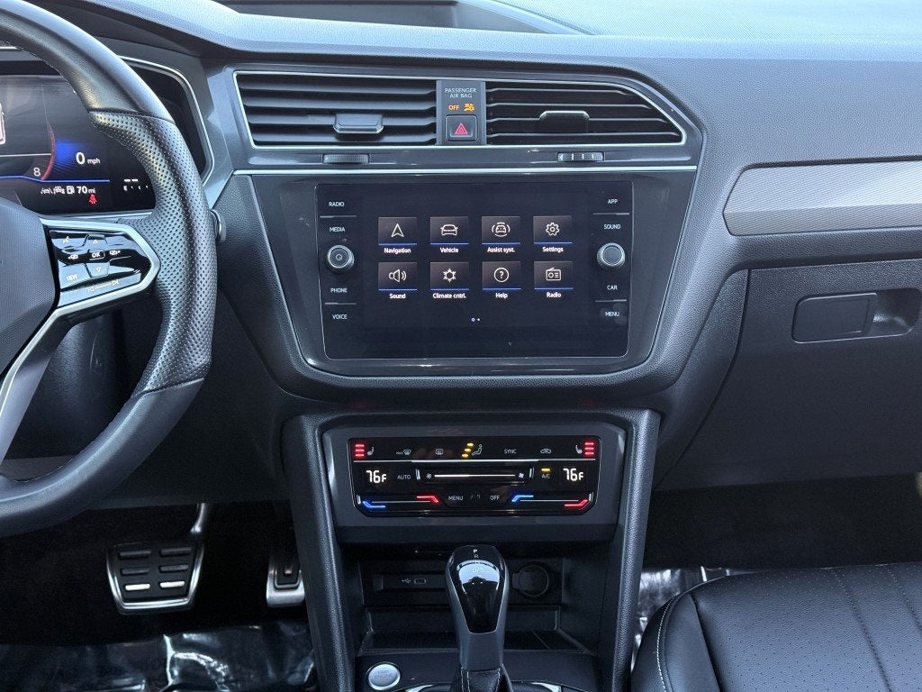 2024 Volkswagen Tiguan 2.0T SE R-Line Black