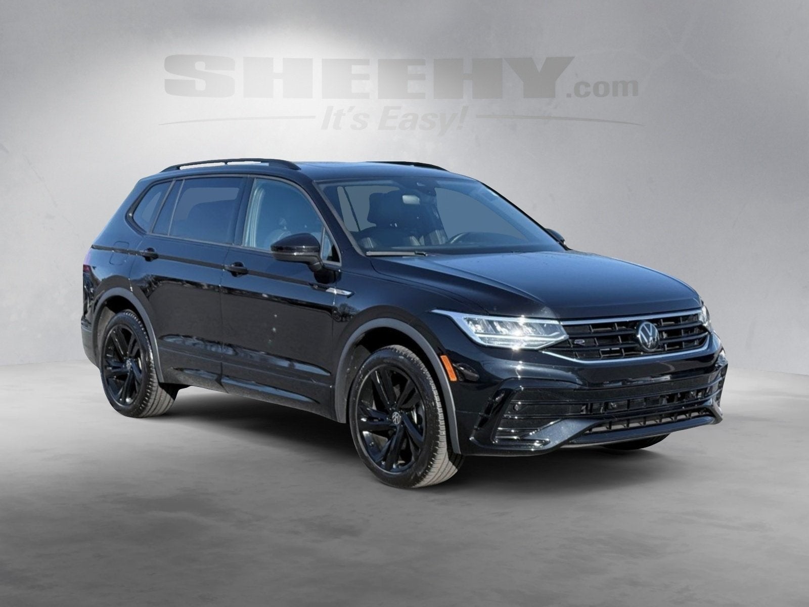 2024 Volkswagen Tiguan 2.0T SE R-Line Black