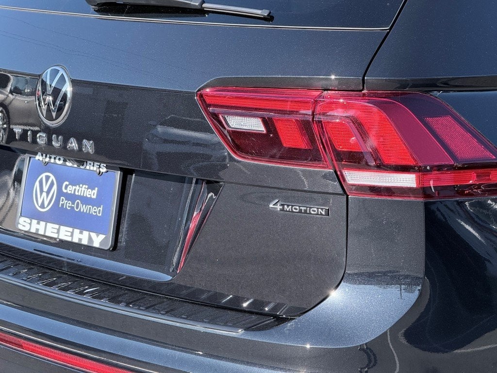 2024 Volkswagen Tiguan 2.0T SE R-Line Black