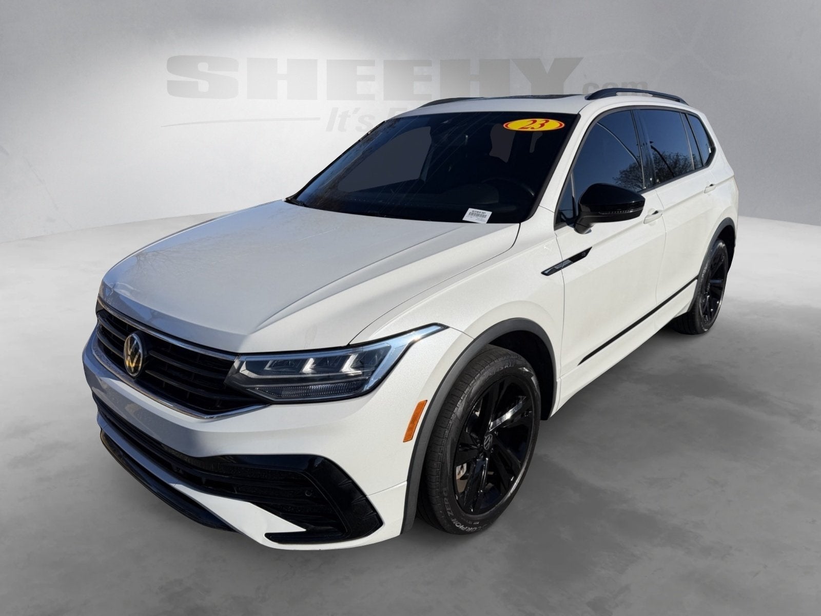 2023 Volkswagen Tiguan 2.0T SE R-Line Black