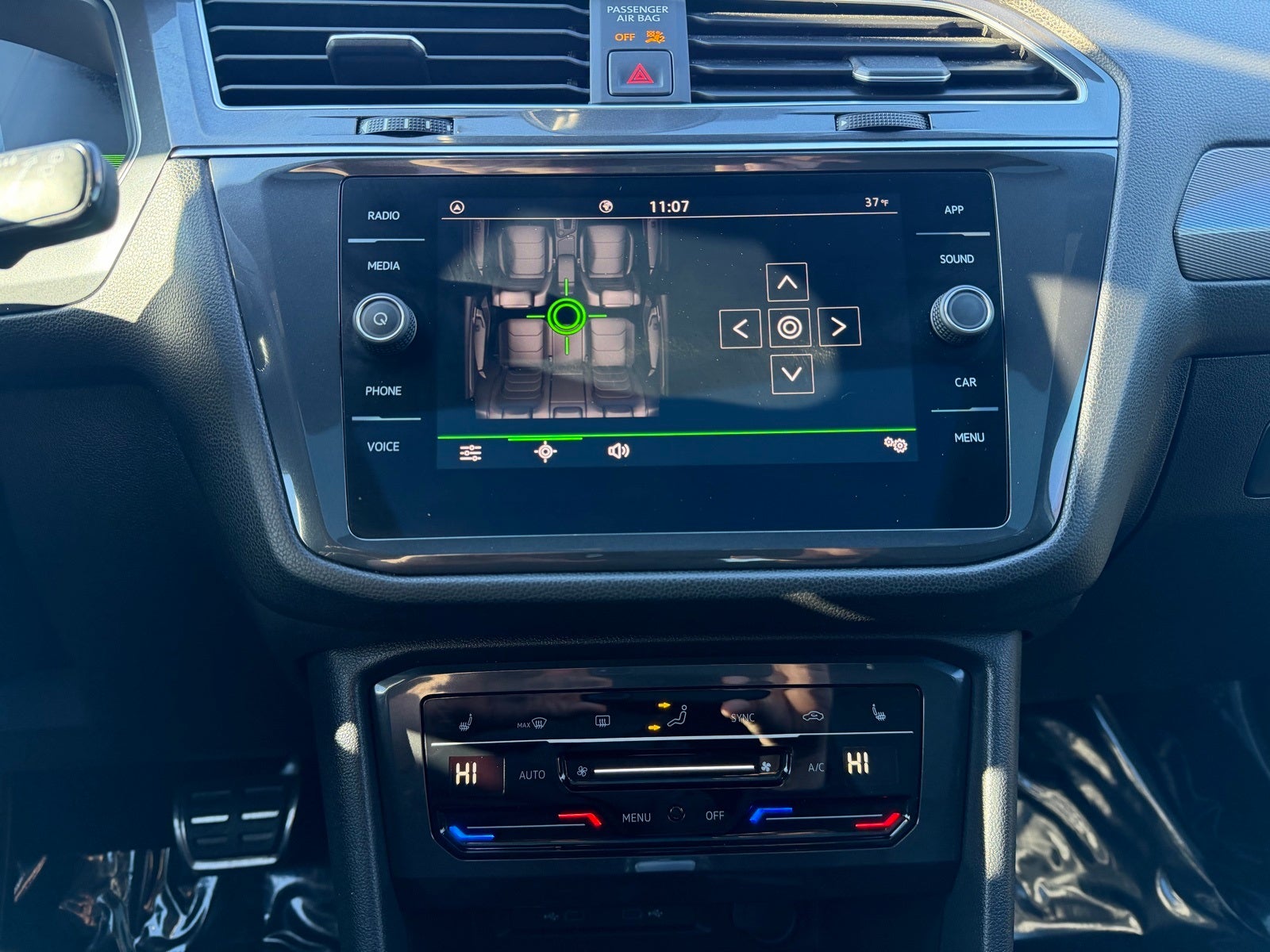 2023 Volkswagen Tiguan 2.0T SE R-Line Black