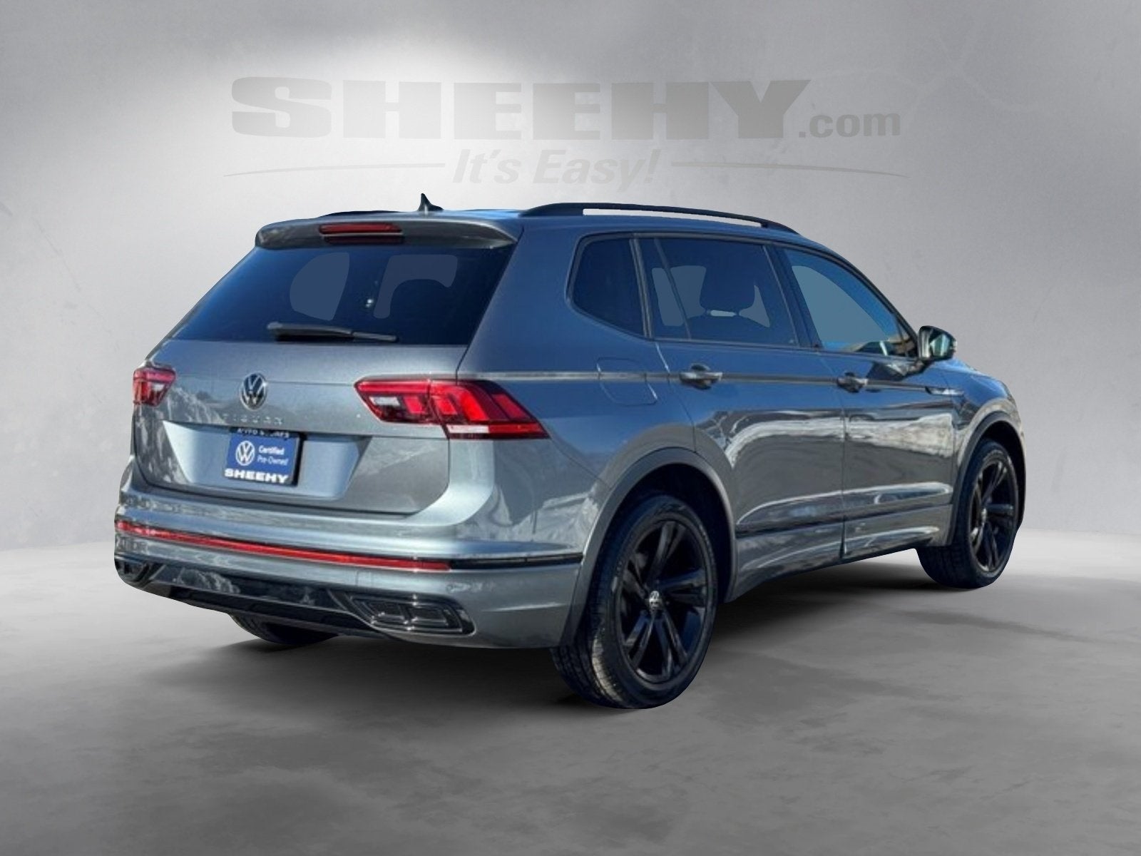 2023 Volkswagen Tiguan 2.0T SE R-Line Black