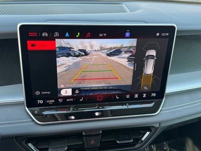 2025 Volkswagen Tiguan 2.0T SE