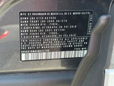 2025 Volkswagen Tiguan 2.0T SE