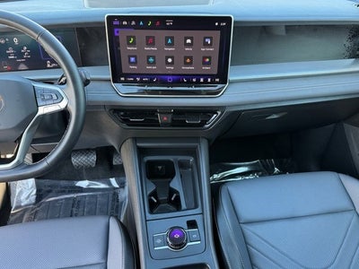 2025 Volkswagen Tiguan 2.0T SE