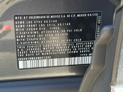 2025 Volkswagen Tiguan 2.0T SE