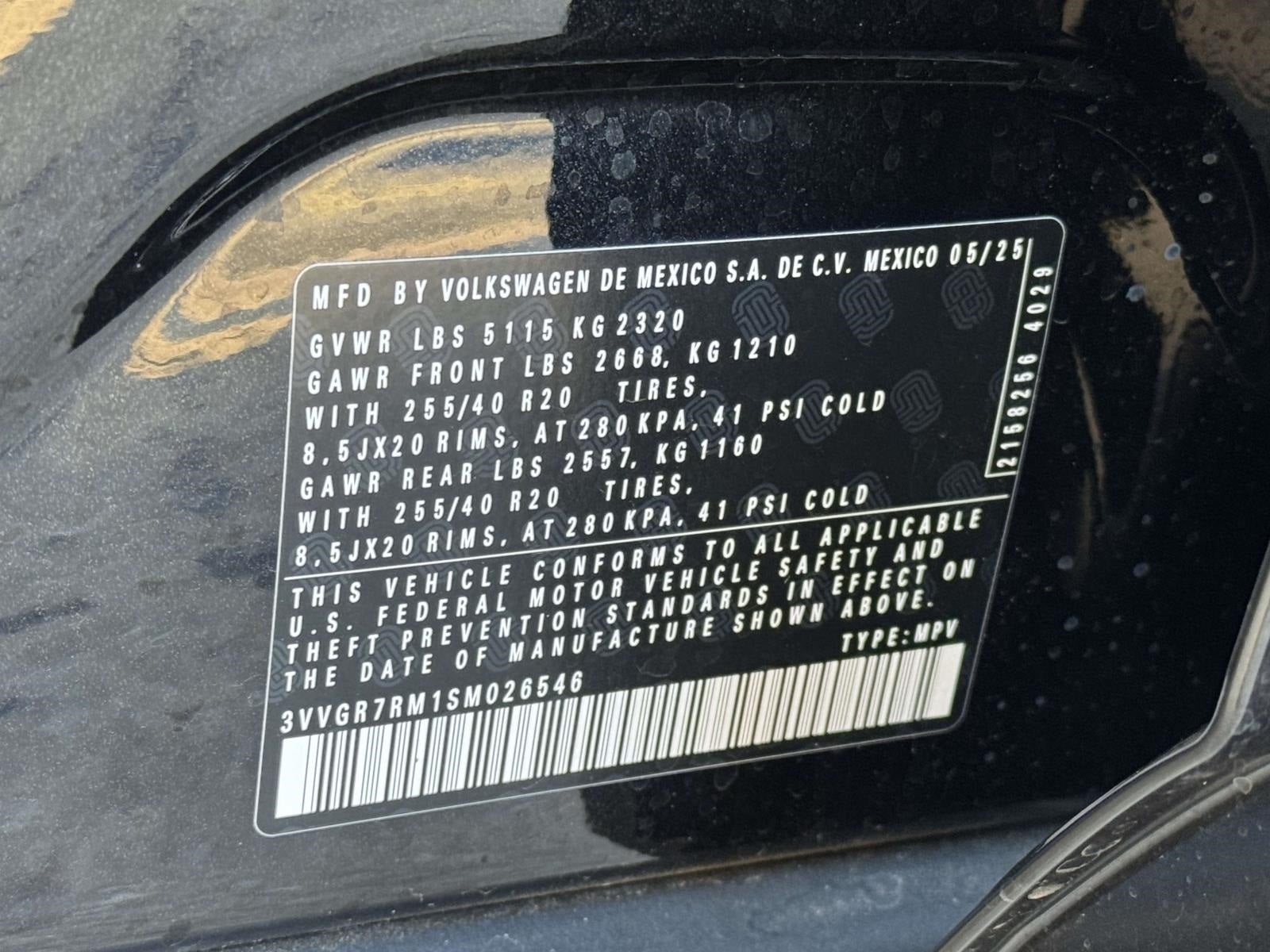 2025 Volkswagen Tiguan 2.0T SE R-Line Black