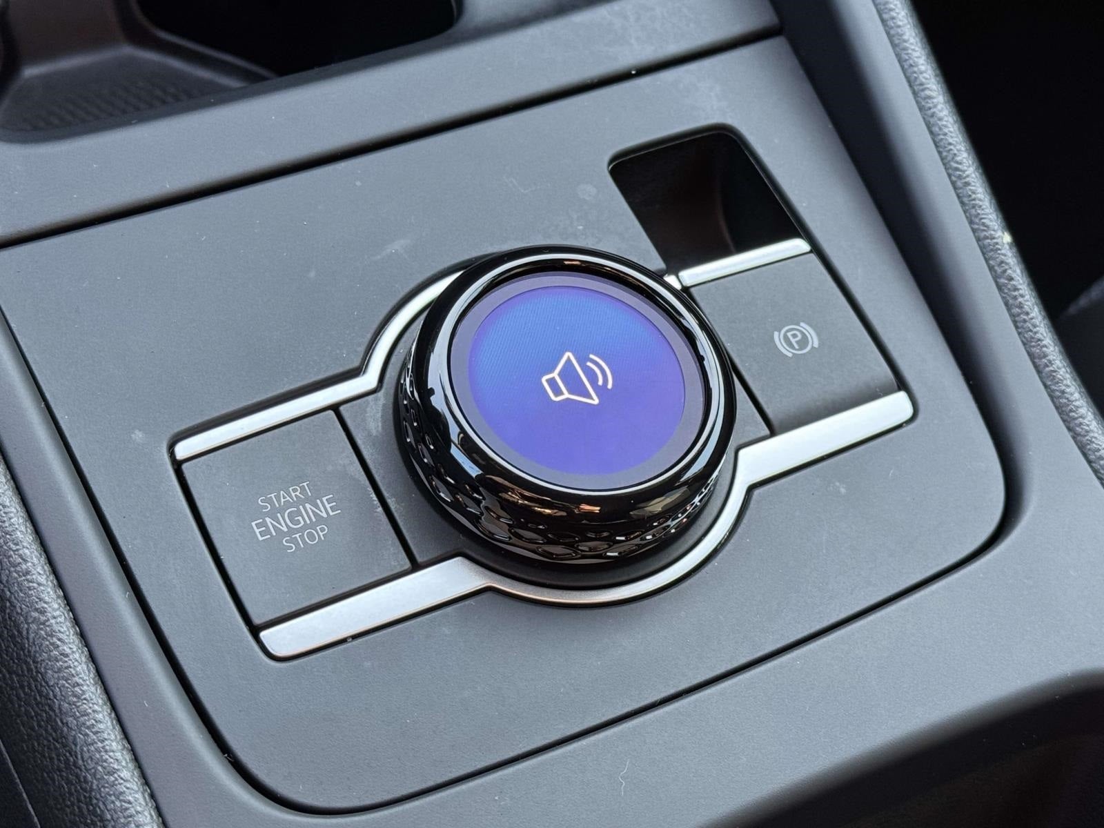 2025 Volkswagen Tiguan 2.0T SE R-Line Black