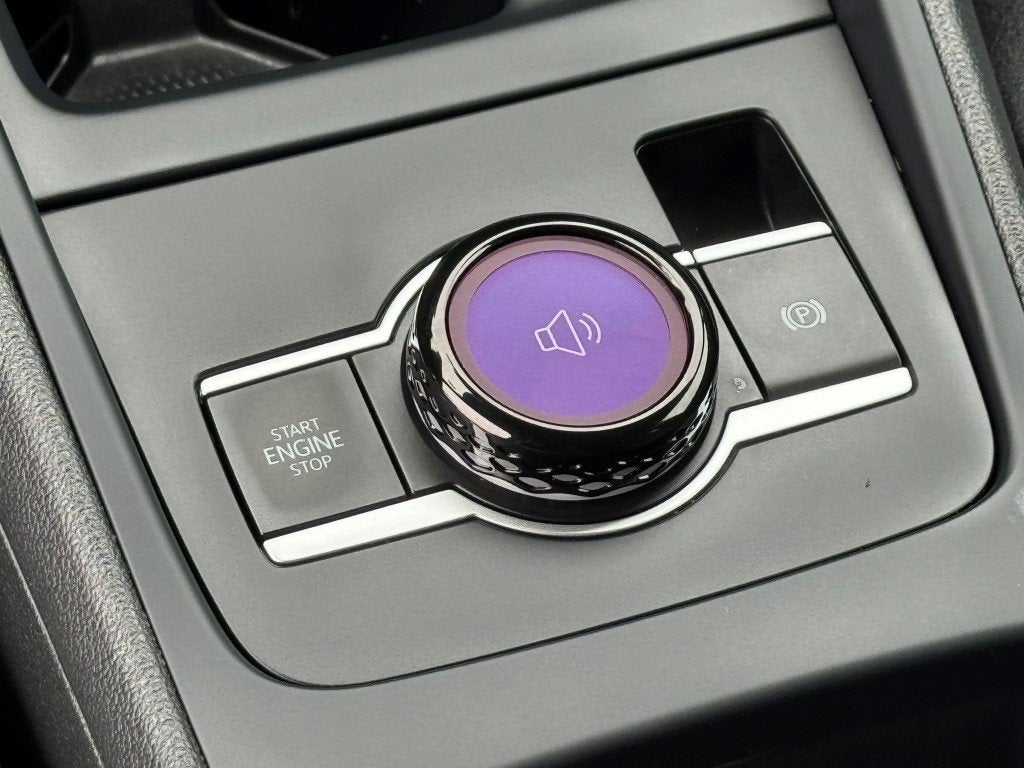 2025 Volkswagen Tiguan 2.0T SE R-Line Black