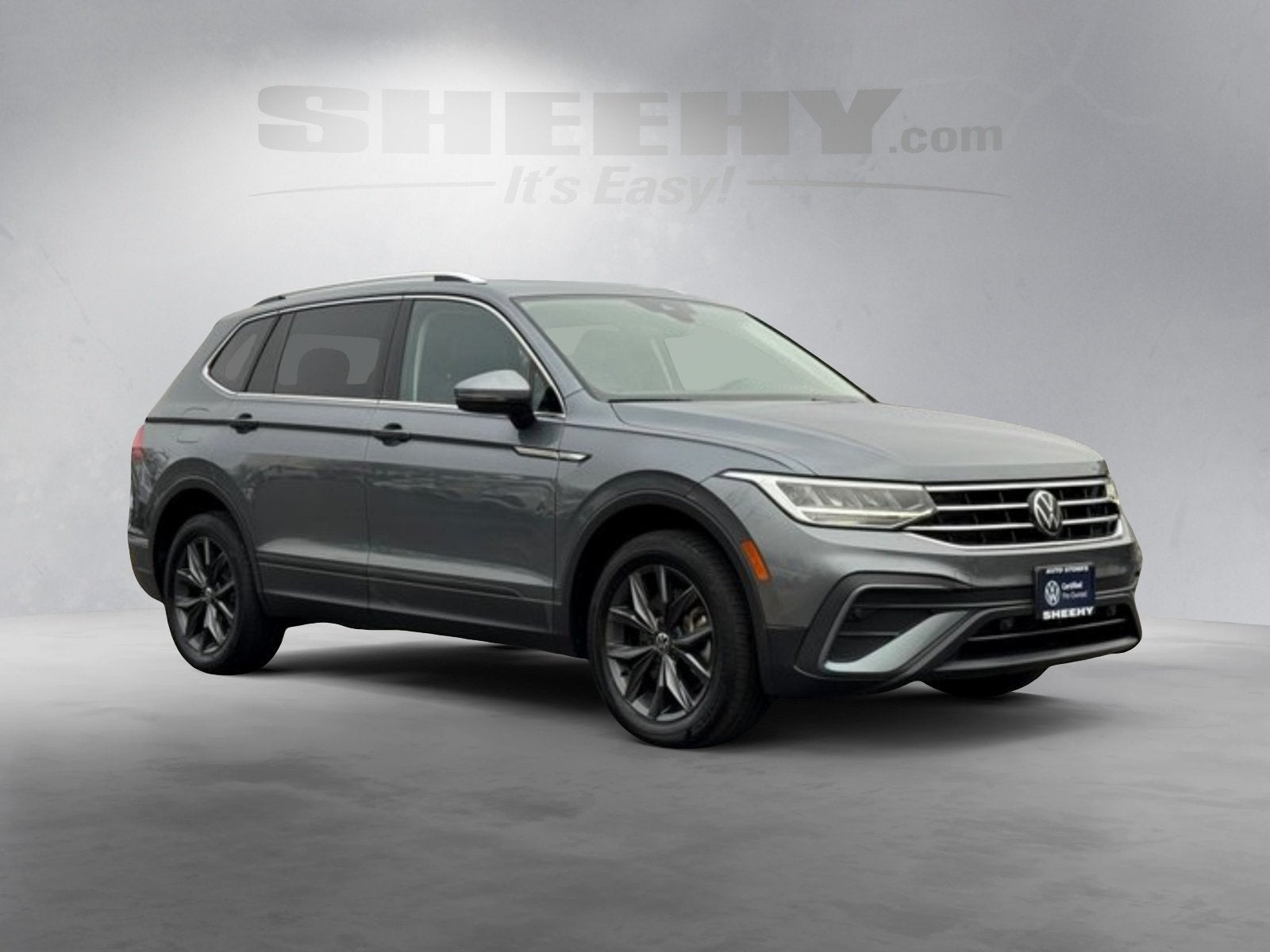 2023 Volkswagen Tiguan 2.0T SE