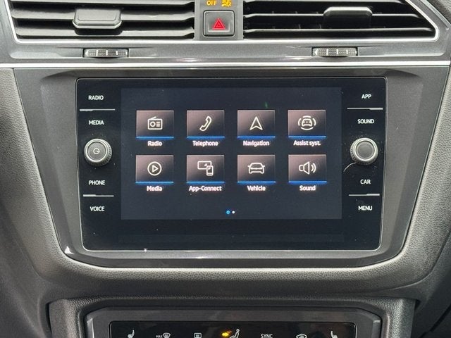 2023 Volkswagen Tiguan 2.0T SE