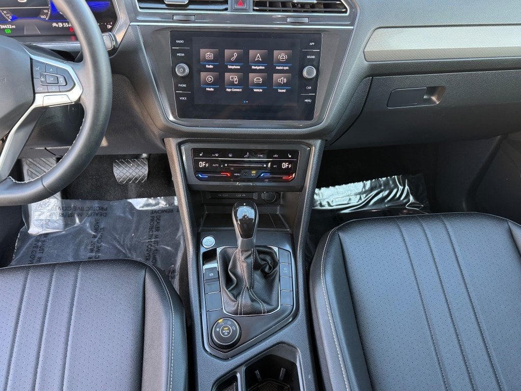 2023 Volkswagen Tiguan 2.0T SE
