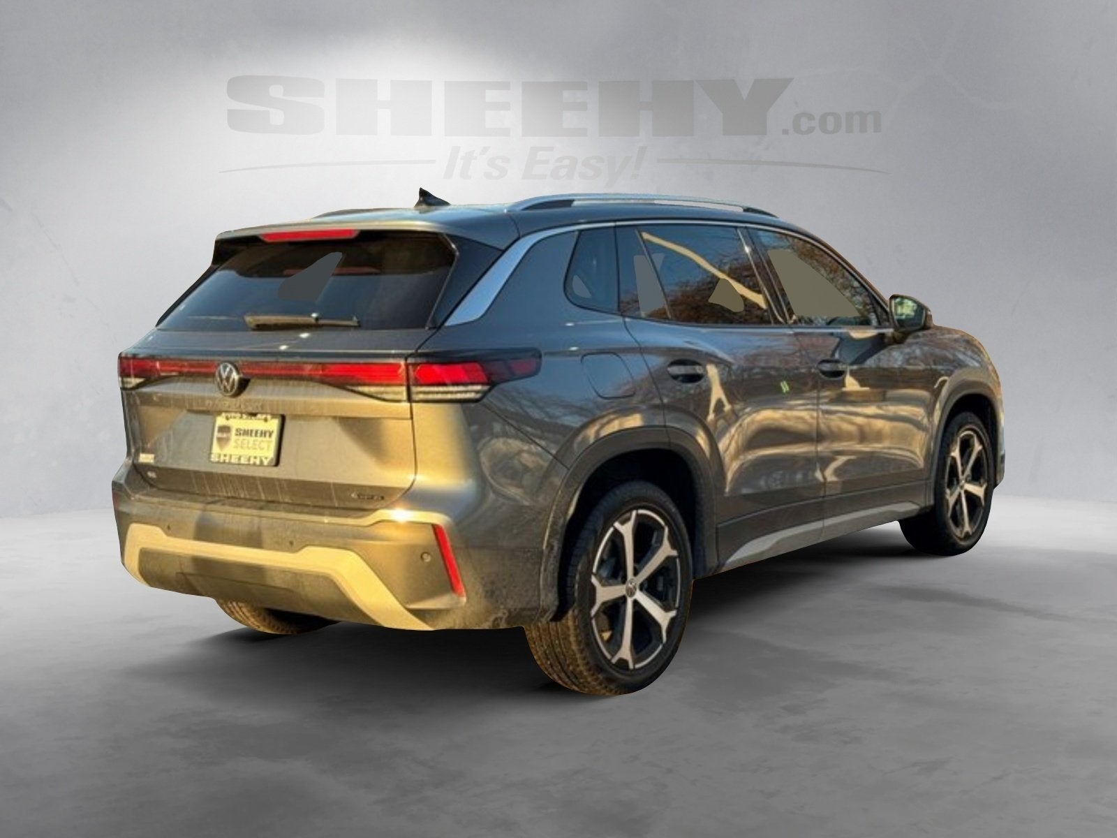 2025 Volkswagen Tiguan 2.0T SE