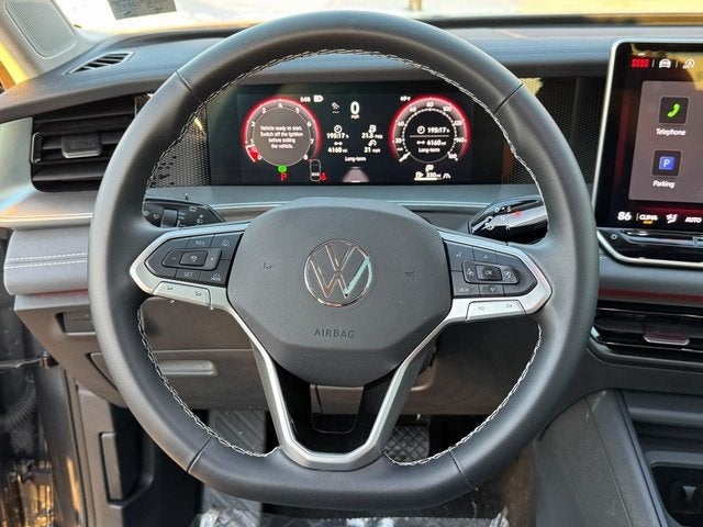 2025 Volkswagen Tiguan 2.0T SE