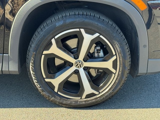 2025 Volkswagen Tiguan 2.0T SE