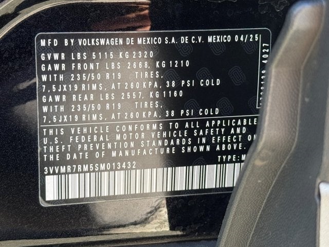 2025 Volkswagen Tiguan 2.0T SE