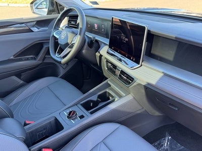 2025 Volkswagen Tiguan 2.0T SE