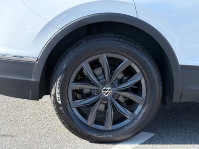 2024 Volkswagen Tiguan 2.0T SE