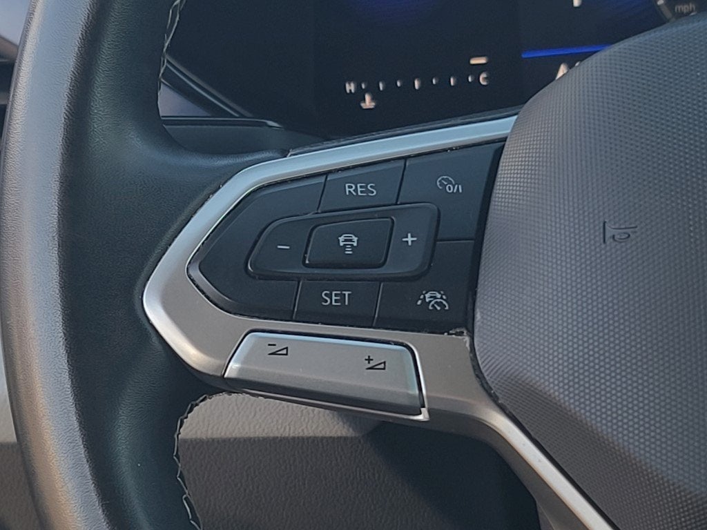 2023 Volkswagen Taos 1.5T SE