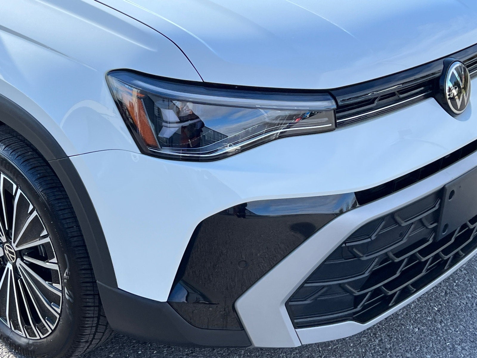 2025 Volkswagen Taos 1.5T SE