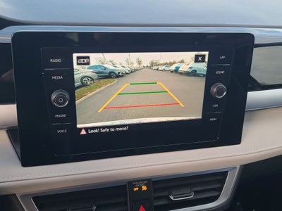 2025 Volkswagen Taos 1.5T SE