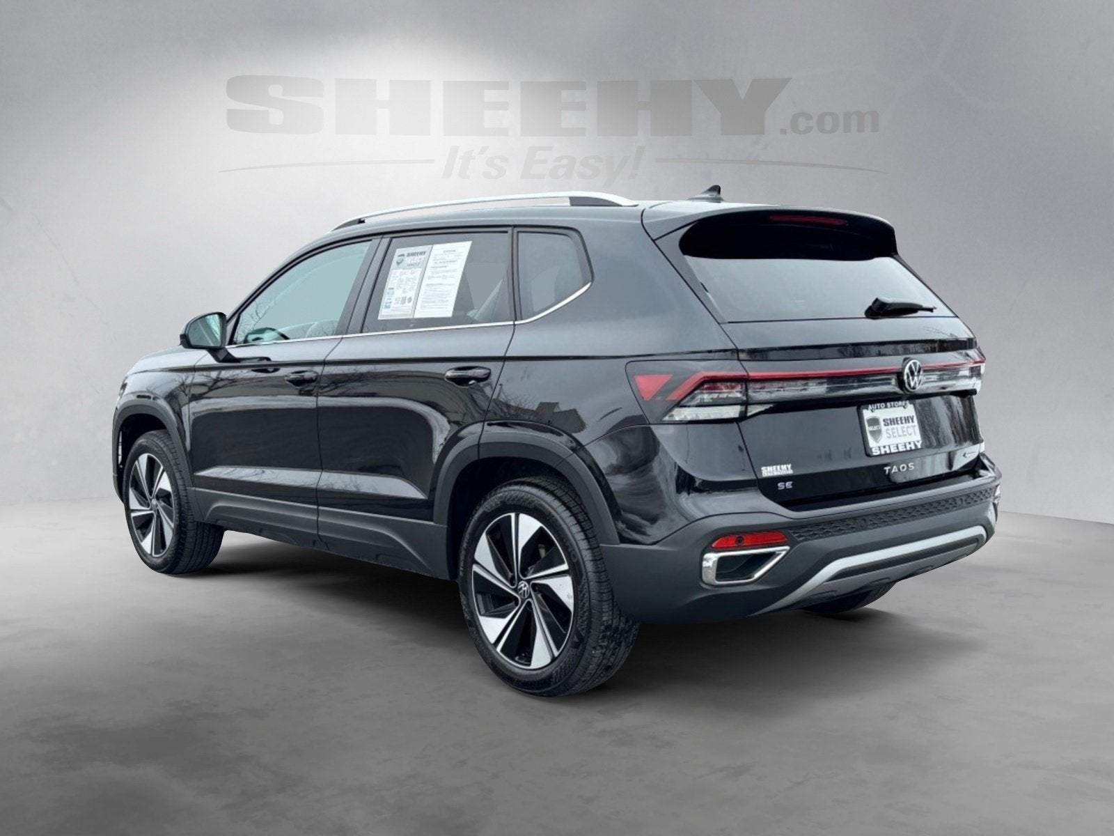 2025 Volkswagen Taos 1.5T SE