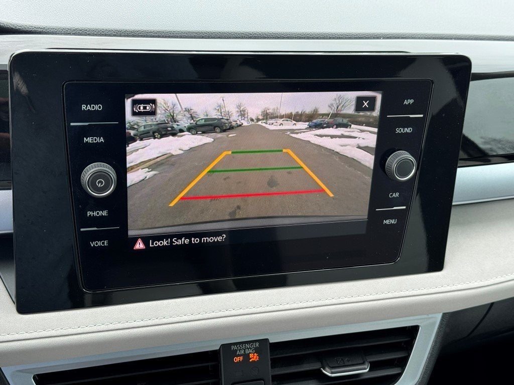 2025 Volkswagen Taos 1.5T SE