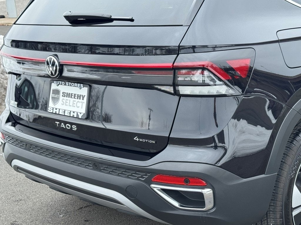 2025 Volkswagen Taos 1.5T SE