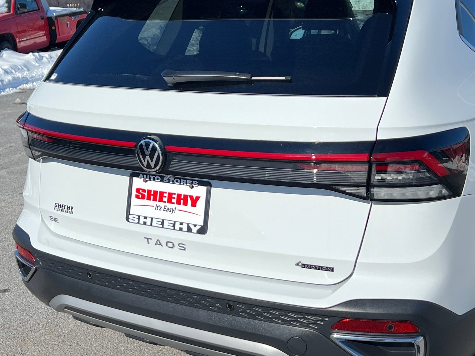 2025 Volkswagen Taos 1.5T SE